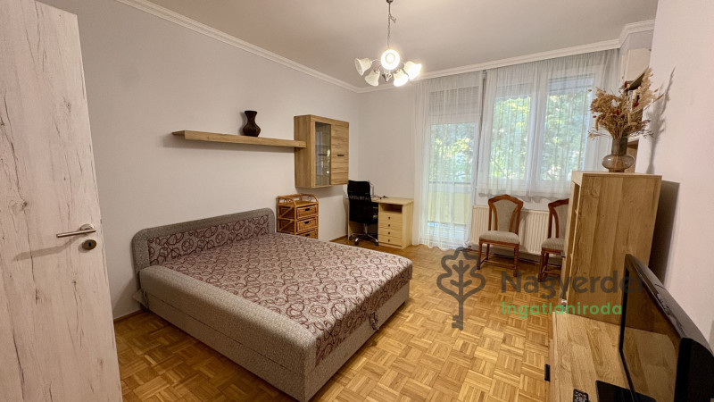 Debrecen, Sestakert, Lakás, tégla lakás  