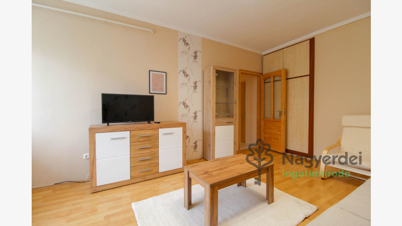 Debrecen, Libakert, Lakás, tégla lakás  