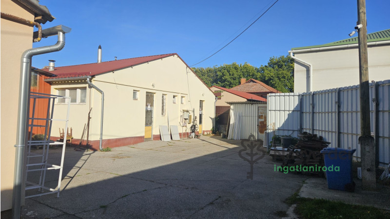 Debrecen, Homokkert, Ipari ingatlan, ipari, keresk. épület  