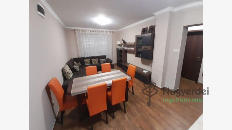 Debrecen, Kincseshegy, Ház, családi ház  