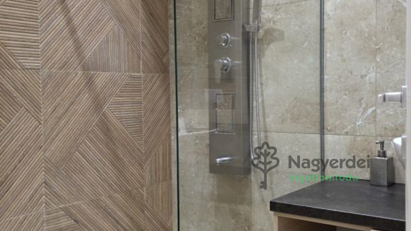 Debrecen, Belváros, Lakás, tégla lakás  