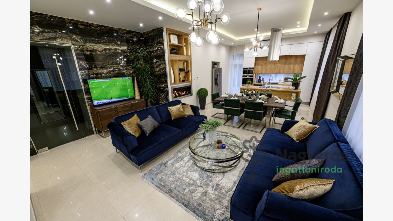 Debrecen, Belváros, Lakás, tégla lakás  