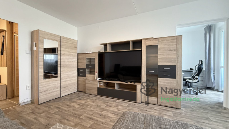 Debrecen, Újkert, Lakás, panel lakás  