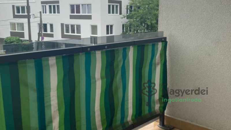 Debrecen, Péterfia, Lakás, tégla lakás  