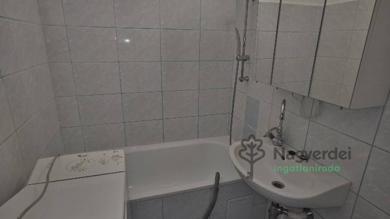 Debrecen, Belváros, Lakás, tégla lakás  