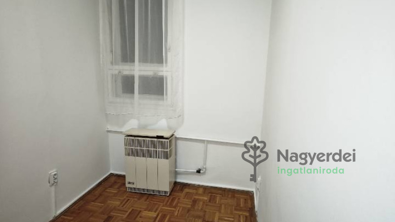 Debrecen, Belváros, Lakás, tégla lakás  