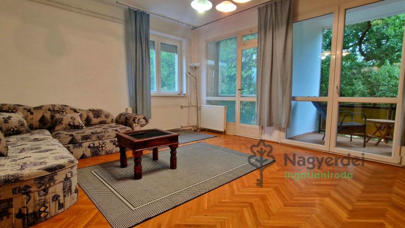 Debrecen, Egyetemváros, Lakás, tégla lakás  