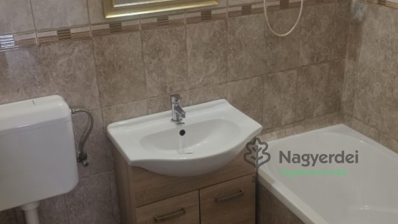Debrecen, Nagyerdőalja, Ház, házrész  