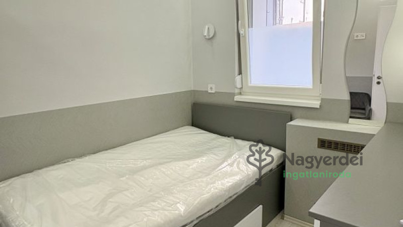 Debrecen, Belváros, Lakás, tégla lakás  