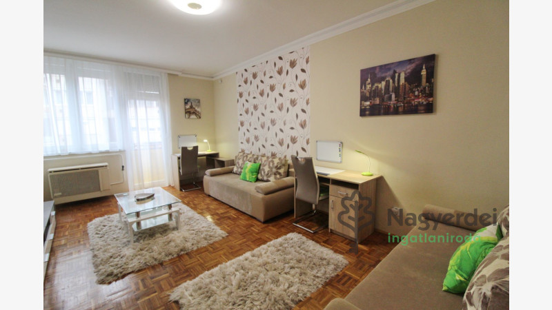 Debrecen, Campus, Lakás, tégla lakás  