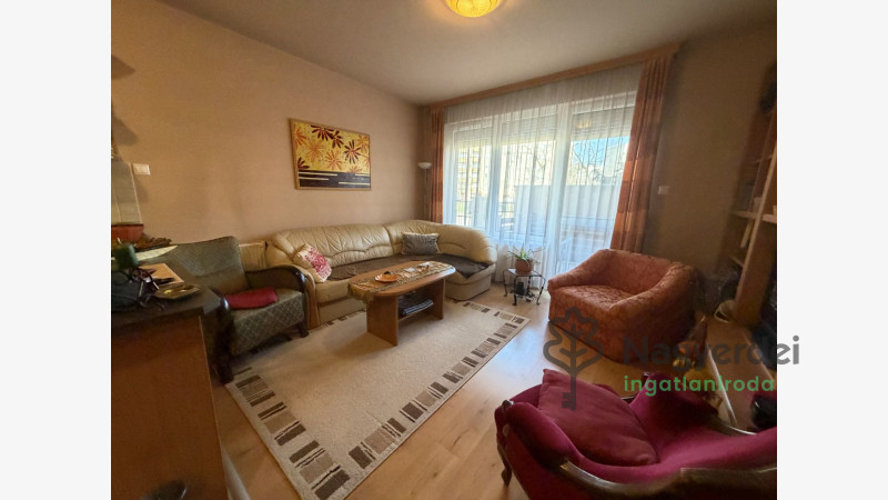 Hajdúszoboszló, Lakás, tégla lakás  