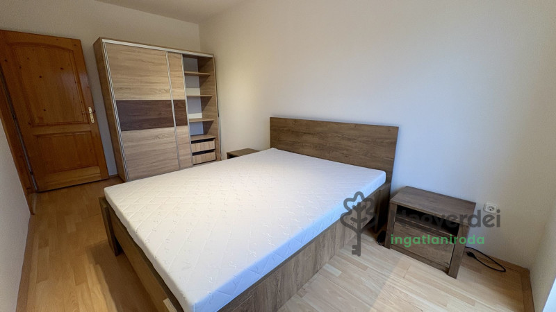 Debrecen, Nagyerdőalja, Lakás, tégla lakás  