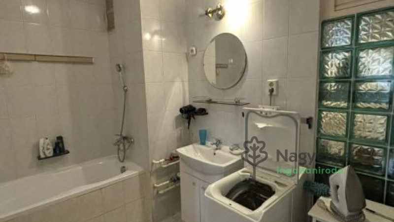 Debrecen, Belváros, Lakás, tégla lakás  