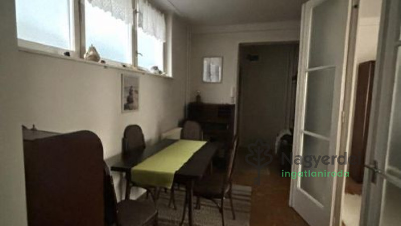 Debrecen, Belváros, Lakás, tégla lakás  