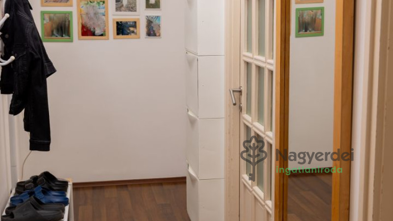 Debrecen, Bem tér, Lakás, tégla lakás  