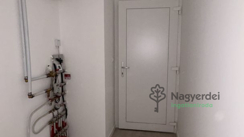 Debrecen, Belváros, Lakás, tégla lakás  