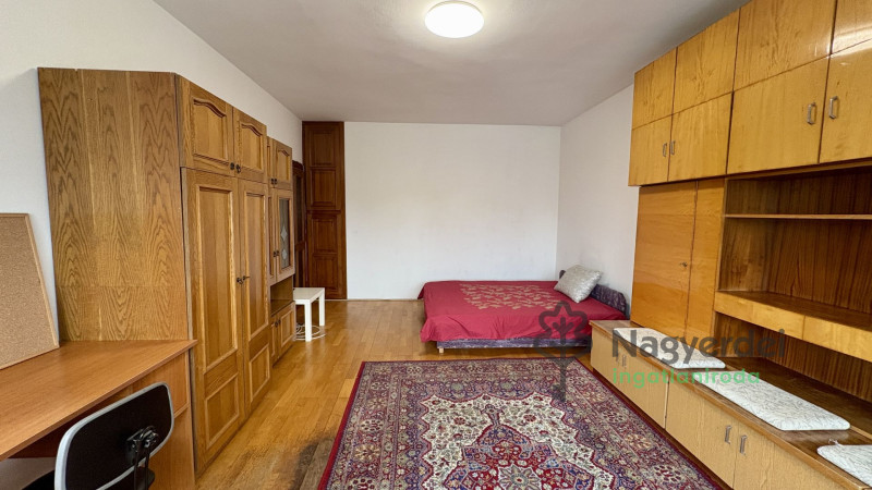 Debrecen, Sestakert, Lakás, tégla lakás  