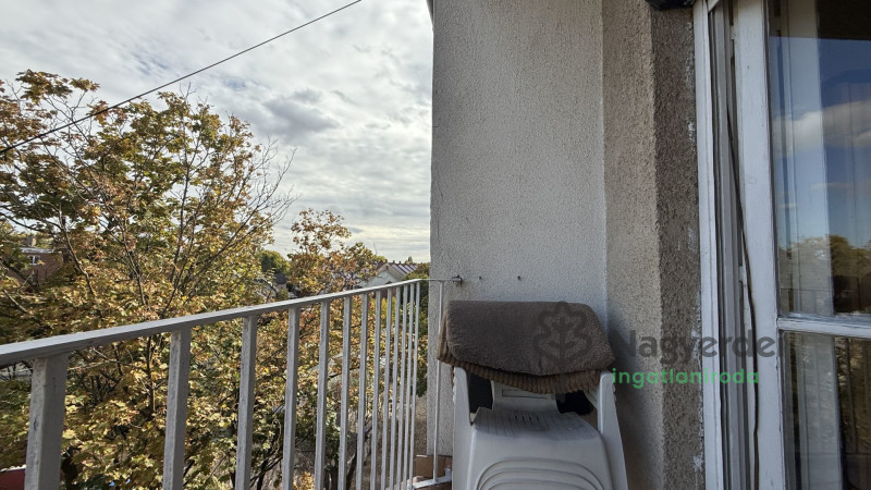 Debrecen, Nagyerdő, Lakás, tégla lakás  