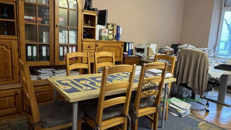 Debrecen, Péterfia, Ház, sorház  