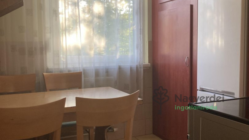 Debrecen, Tócóskert, Lakás, panel lakás  
