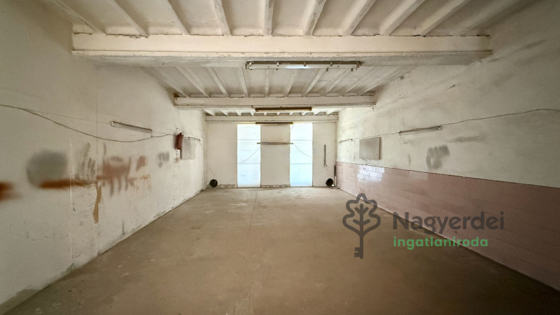 Nyírtura, Ipari ingatlan, ipari, keresk. épület  