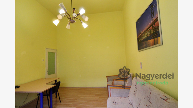 Debrecen, Belváros, Lakás, szoba  