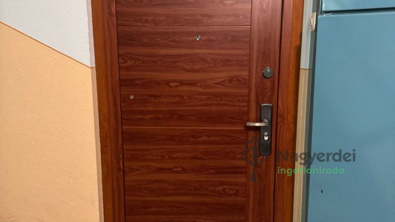 Debrecen, Újkert, Lakás, panel lakás  