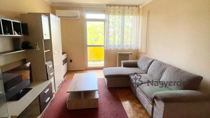 Debrecen, Ispotály, Lakás, tégla lakás  
