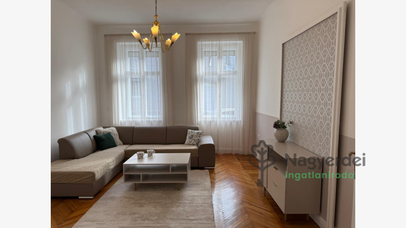 Debrecen, Óváros, Ház, házrész  