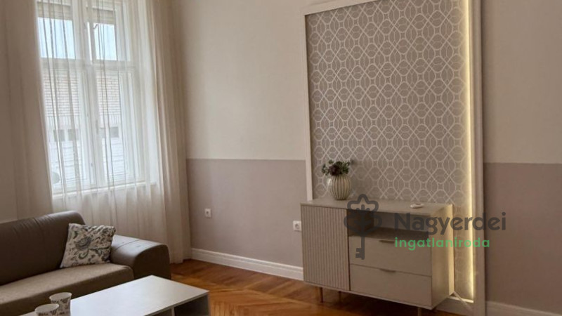 Debrecen, Óváros, Ház, házrész  