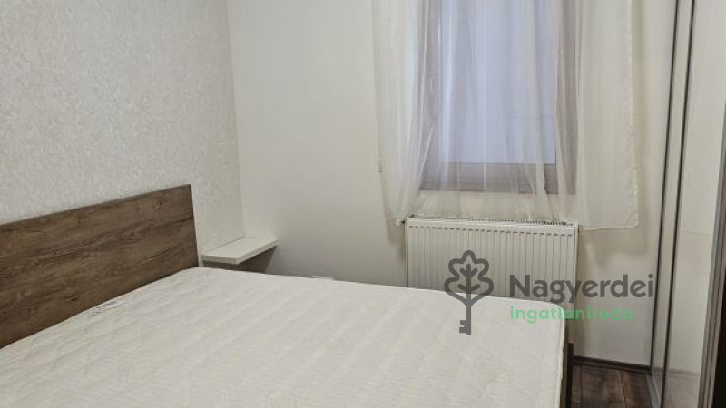 Debrecen, Belváros, Lakás, tégla lakás  