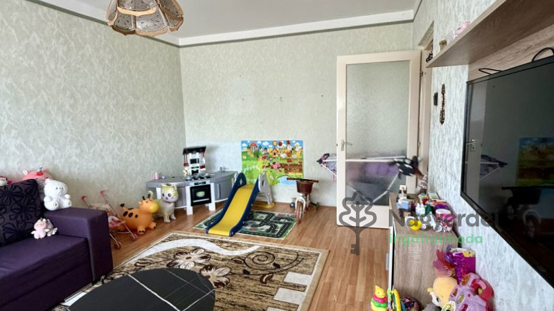 Hajdúhadház, Lakás, tégla lakás  