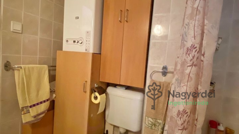 Debrecen, Vargakert, Lakás, tégla lakás  