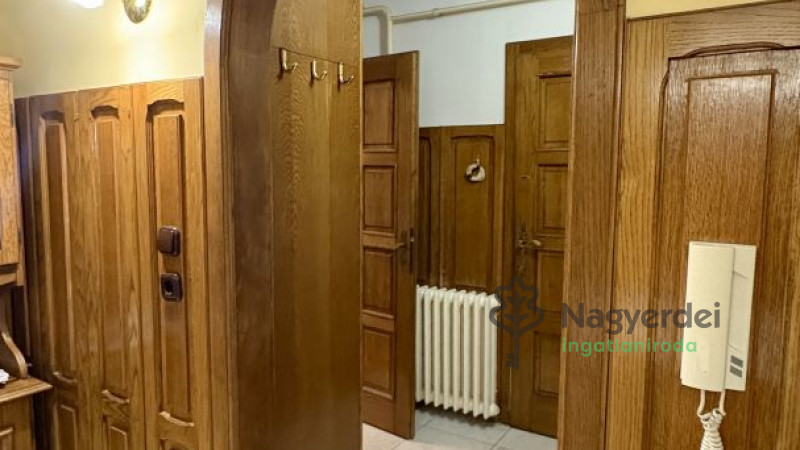 Debrecen, Sestakert, Lakás, tégla lakás  