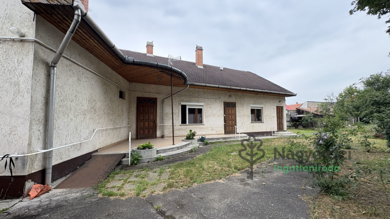 Debrecen, Szentlászlófalva, ház  