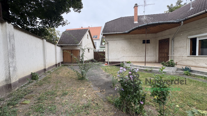Debrecen, Szentlászlófalva, ház  