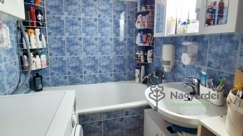 Debrecen, Fényesudvar, Lakás, panel lakás  