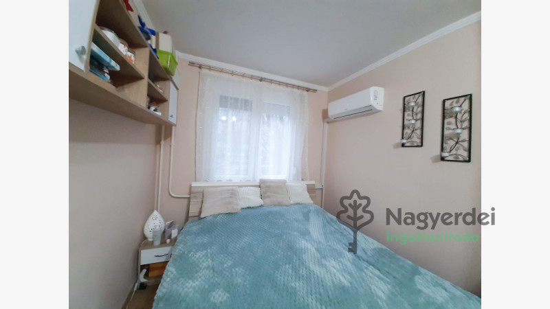 Debrecen, Fényesudvar, Lakás, panel lakás  