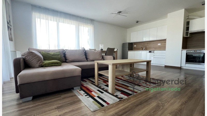 Debrecen, Sestakert, Lakás, tégla lakás  