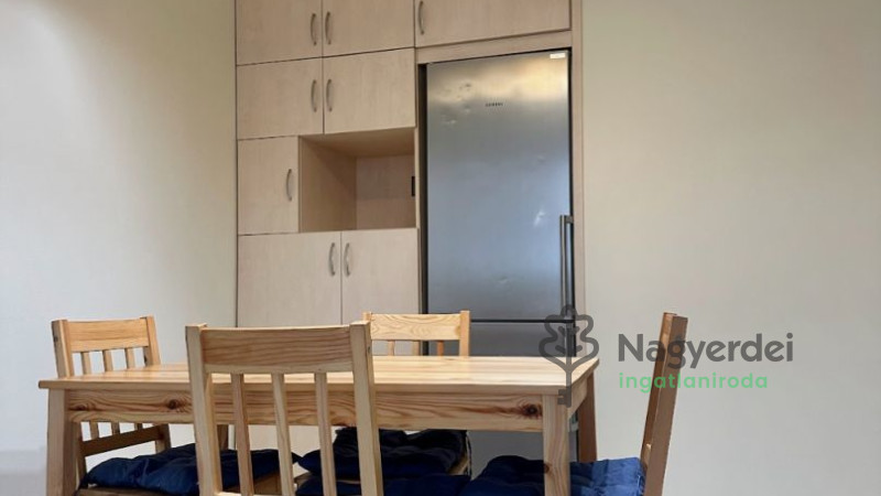 Debrecen, Belváros, Lakás, tégla lakás  