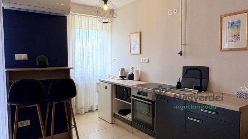 Debrecen, Kandia, Lakás, tégla lakás  