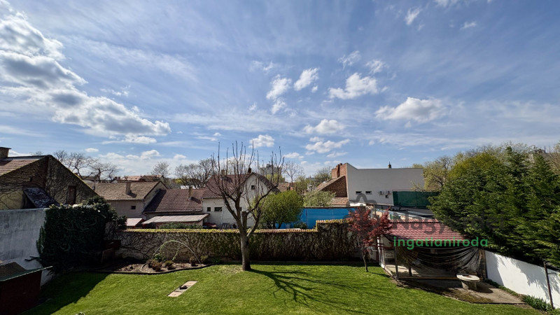 Debrecen, Kandia, Lakás, tégla lakás  