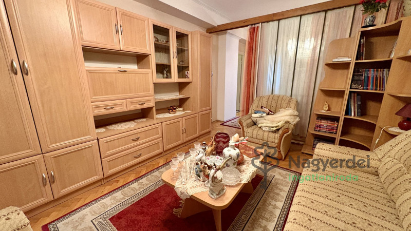 Debrecen, Belváros, Lakás, panel lakás  