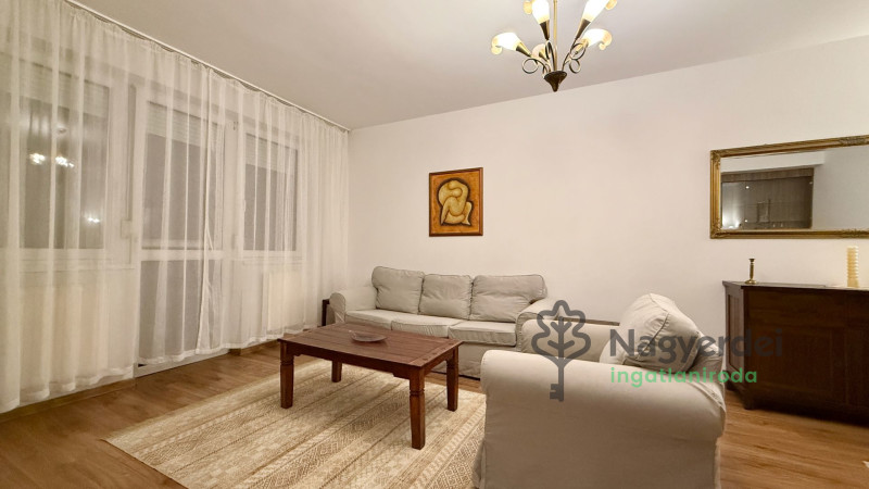 Debrecen, Nagyerdőalja, Lakás, tégla lakás  