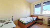 Debrecen, Sestakert, Lakás, csúsztatott zsalus  