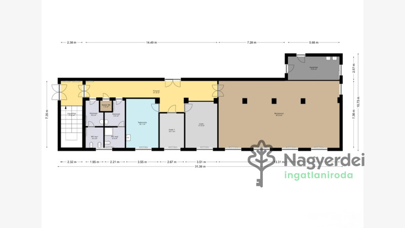 Debrecen, Homokkert, Iroda, irodaházban  