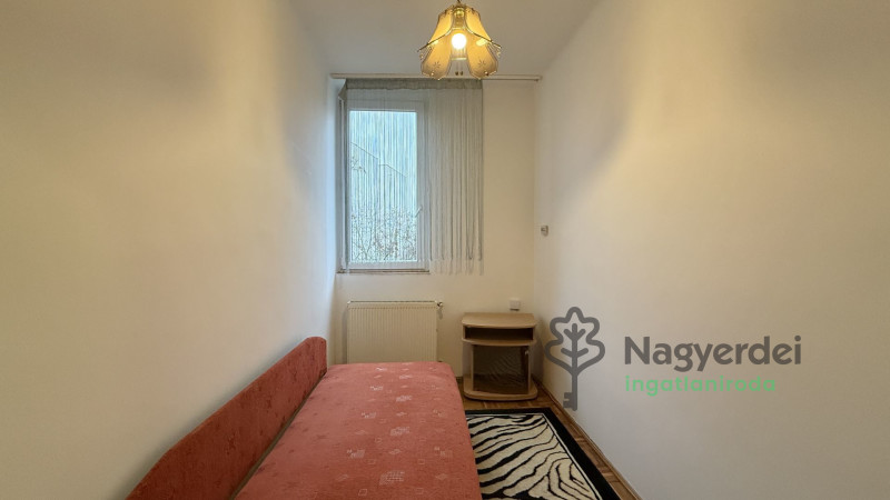 Debrecen, Nagyerdőalja, Lakás, tégla lakás  