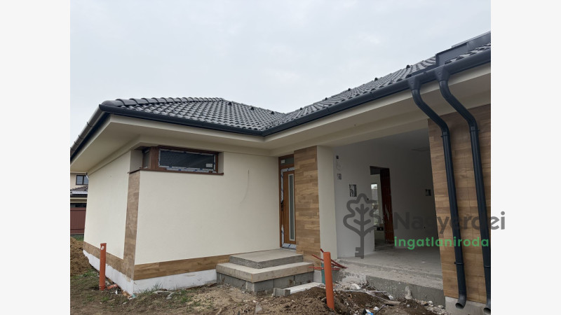 Debrecen, Pallag, Ház, ikerház  