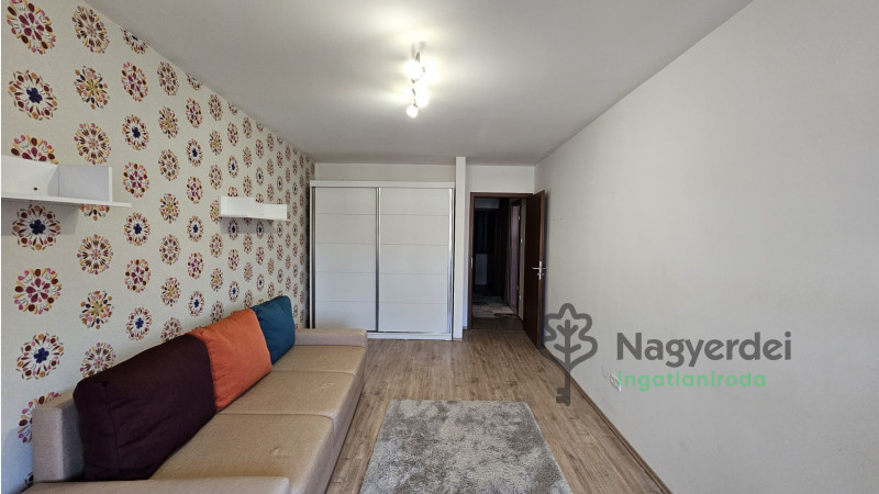 Debrecen, Belváros, Lakás, tégla lakás  