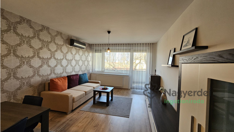 Debrecen, Belváros, Lakás, tégla lakás  